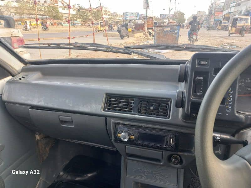 Suzuki Mehran VXR 2016 18