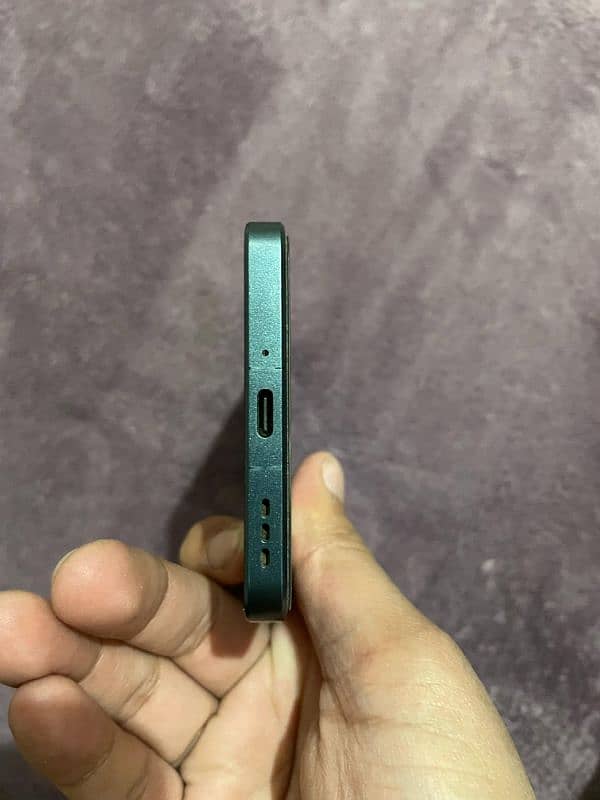 OPPO Reno 11F 8+8/256GB Green 5