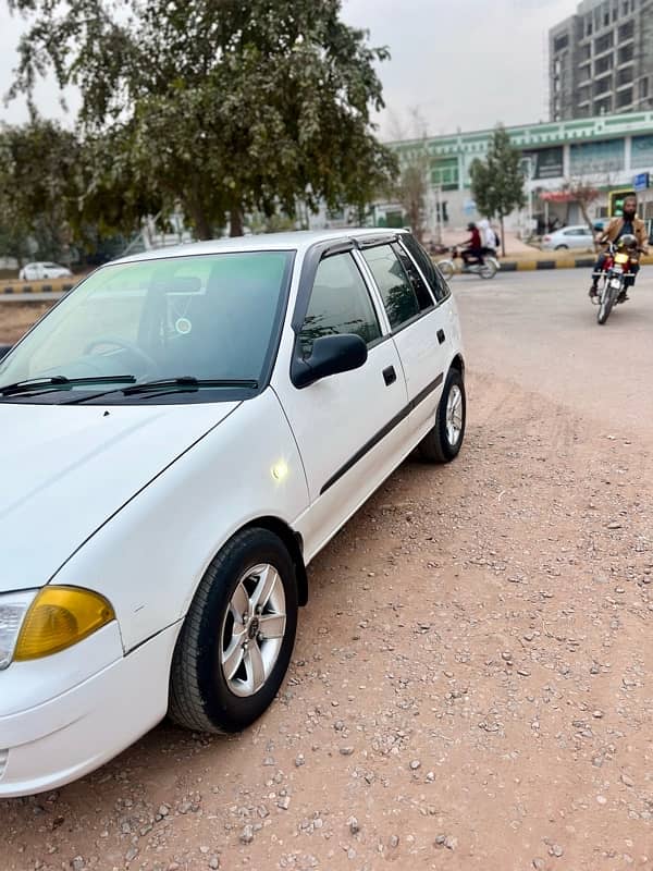 Suzuki Cultus VXR 2015 2