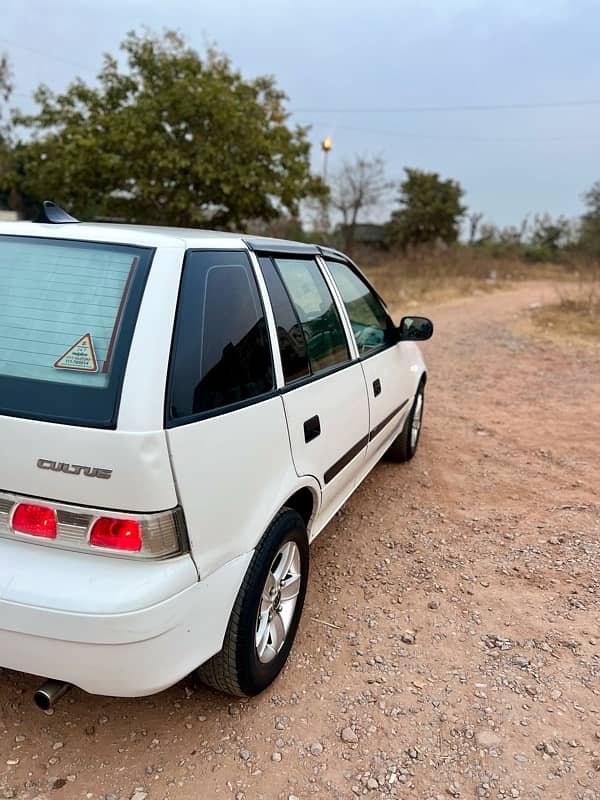 Suzuki Cultus VXR 2015 6