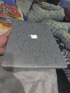 MacBook