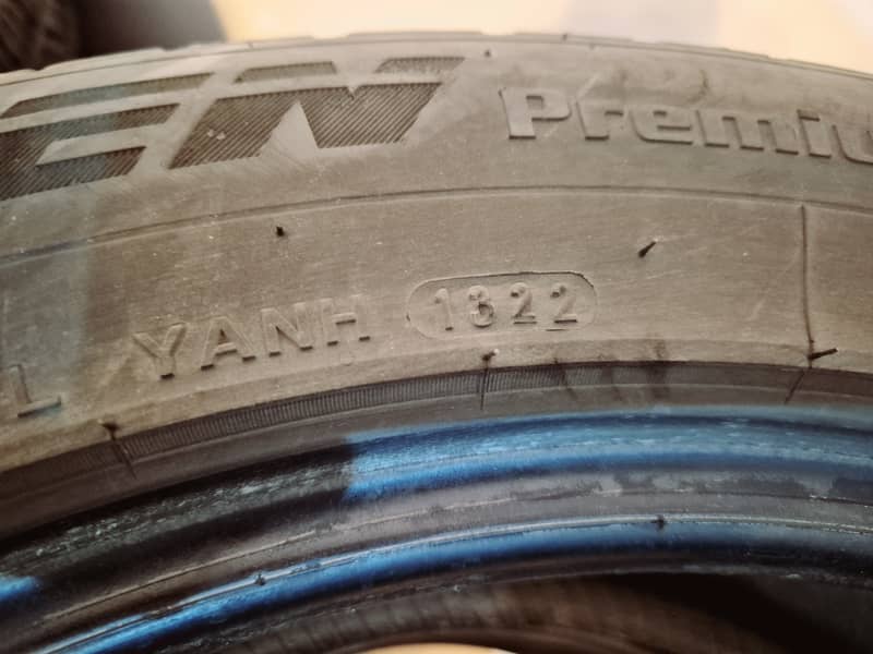 225 55 R18 Tyres (4) in good condition 5