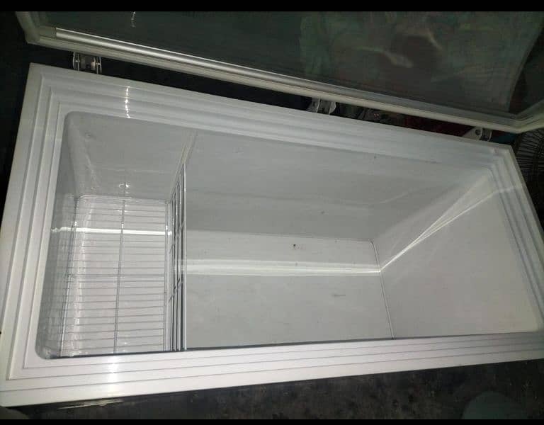 deep freezer 1