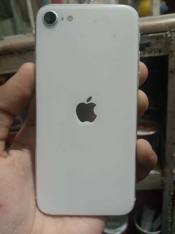 iPhone se 2020 64gb pta approved 0