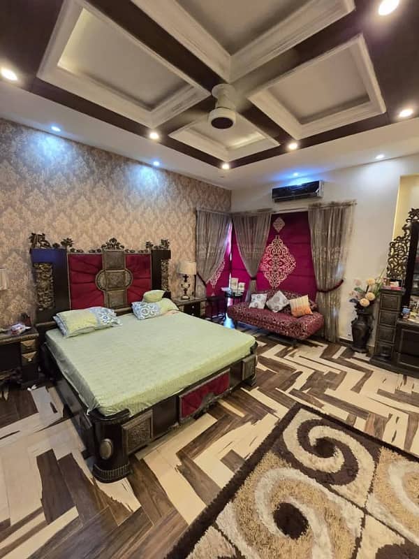 1Kanal Nwe Moderd Beautiful House For Sale DHA Phase 3 13