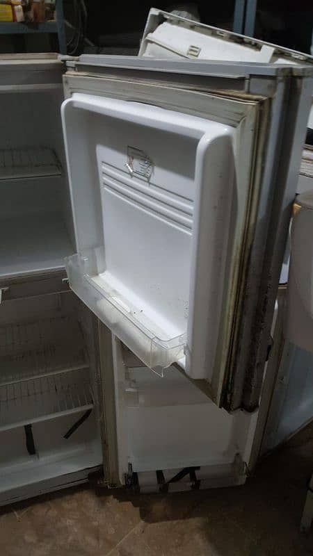 PEL refrigerator 2