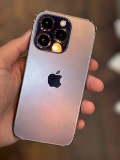 iPhone 14 Pro depp purple