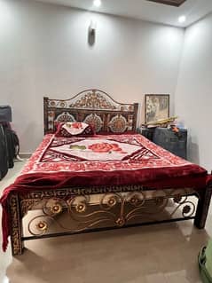 iron Bed