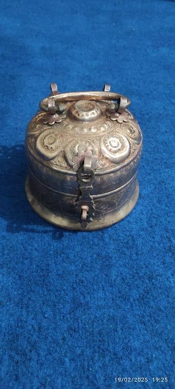 antique hand made pure copper paan daan 0