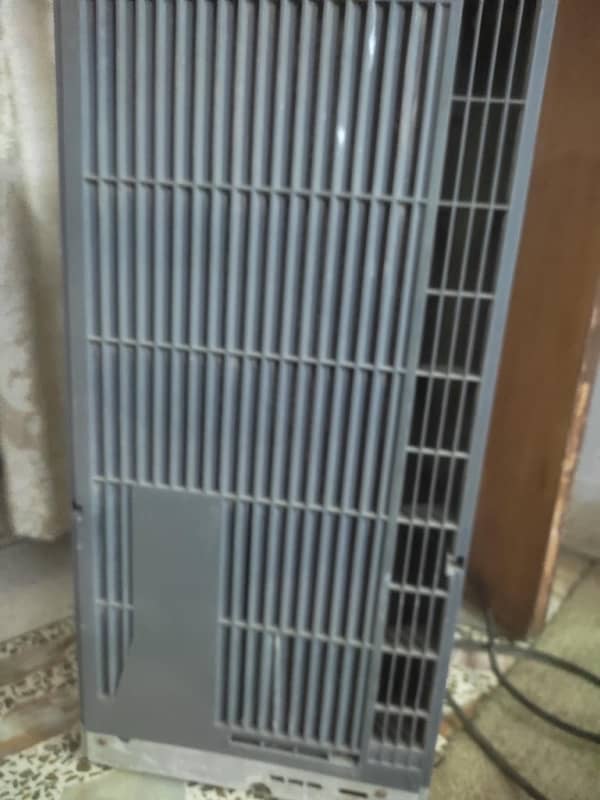 110 window ac in a good condition 1