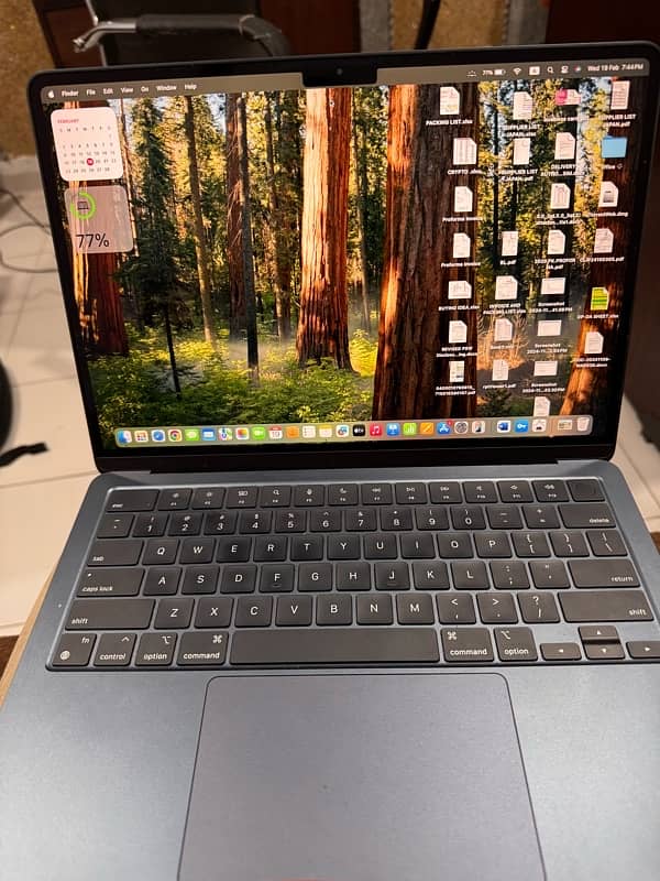 Macbook Air M3 2024 8GB / 256GB 13.6 inches 6