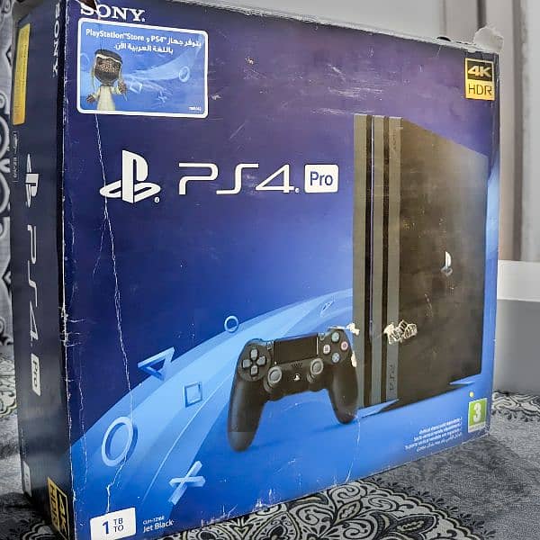 PS4 PRO 1TB WITH BOX 2