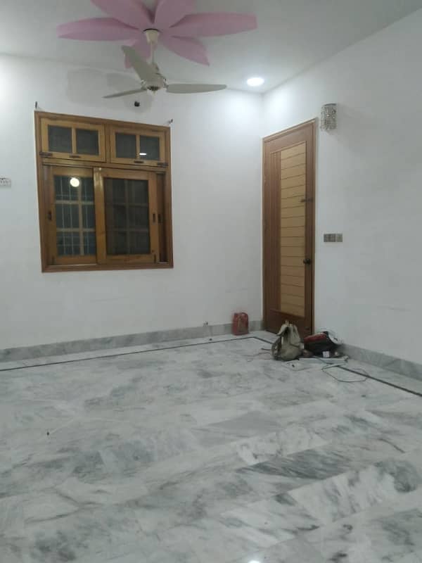 Gulshan e Iqbal 600 sq. yds 4 Bed dd Portion Available for Rent on Prime Location. 6