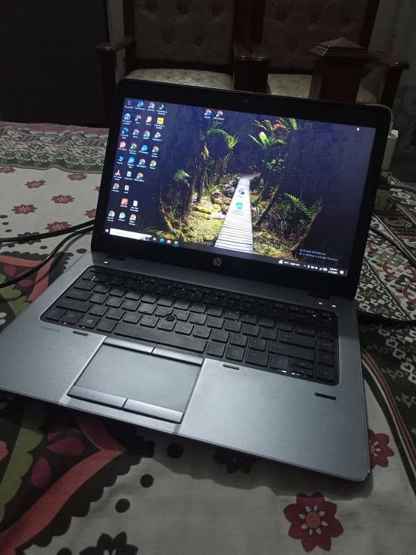 HP Elite Book Intel(R) Core i7 7