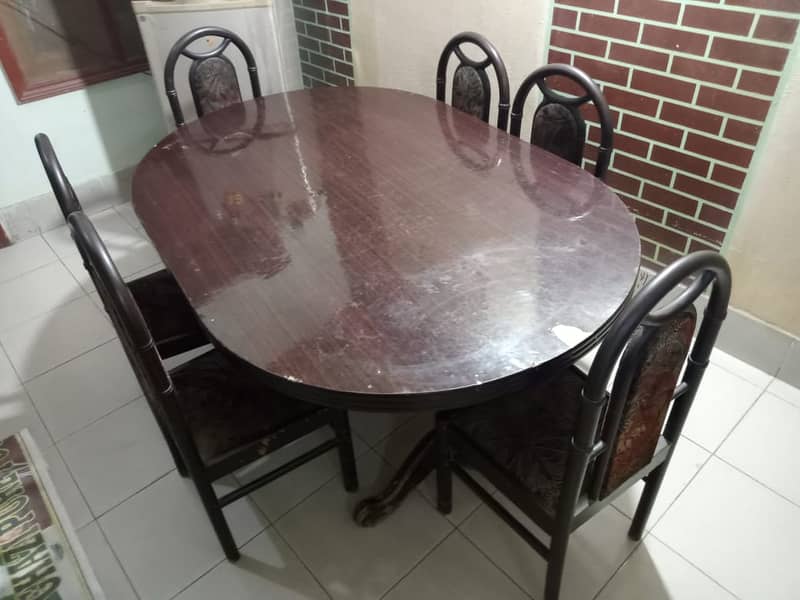 Oval shape Dining Table 1