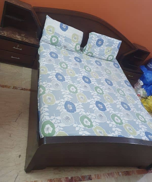 bed without mattress 1