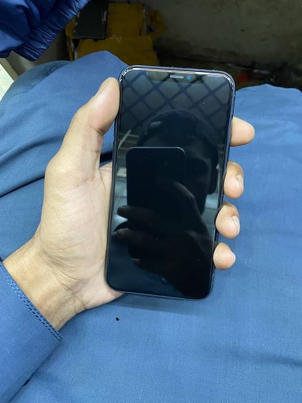 Iphone 11 pro PTA approved 2