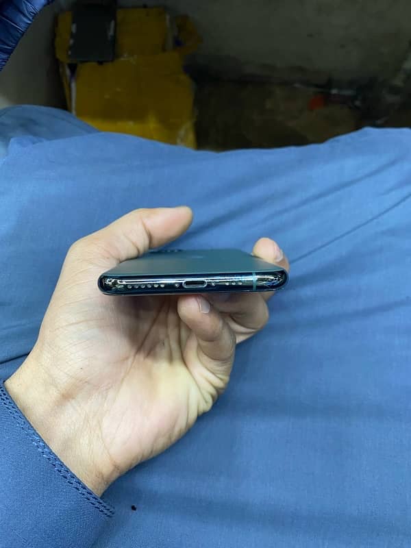 Iphone 11 pro PTA approved 3