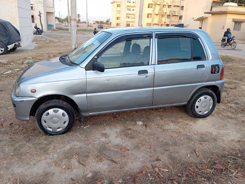 Daihatsu Cuore 2010 2