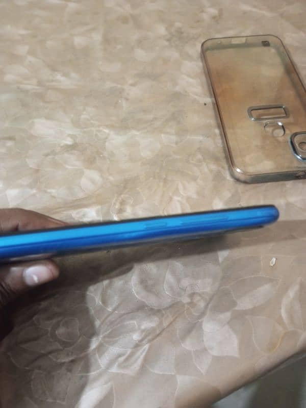 Infinix smart HD 32GB All ok with box and charger 2