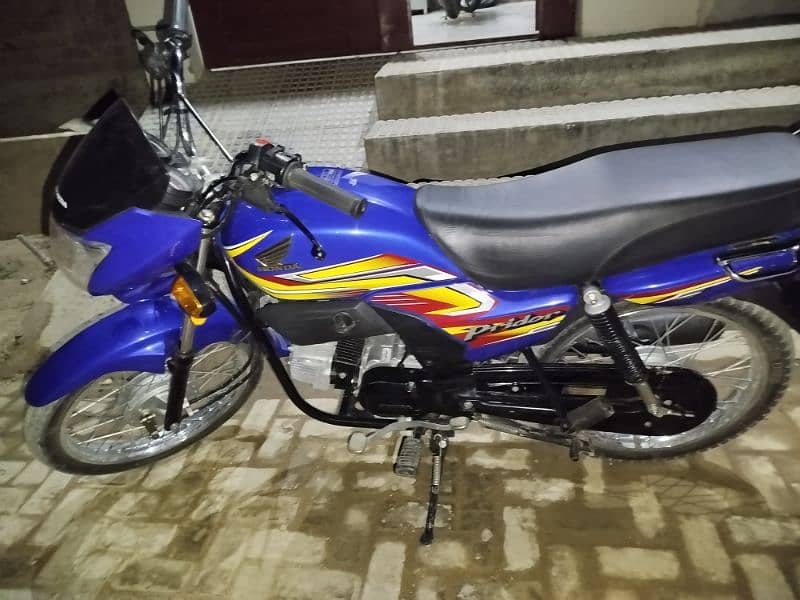 Honda pridor 100 cc 2024 4