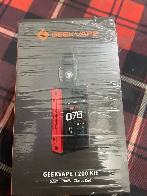 T200 Vape Kit 200 watt Touch Screen With Box 1