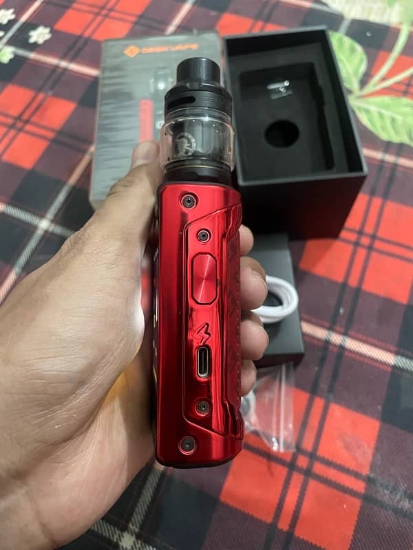 T200 Vape Kit 200 watt Touch Screen With Box 4