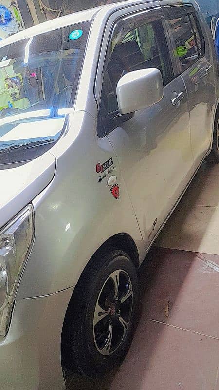 Suzuki Wagon R 2015 6