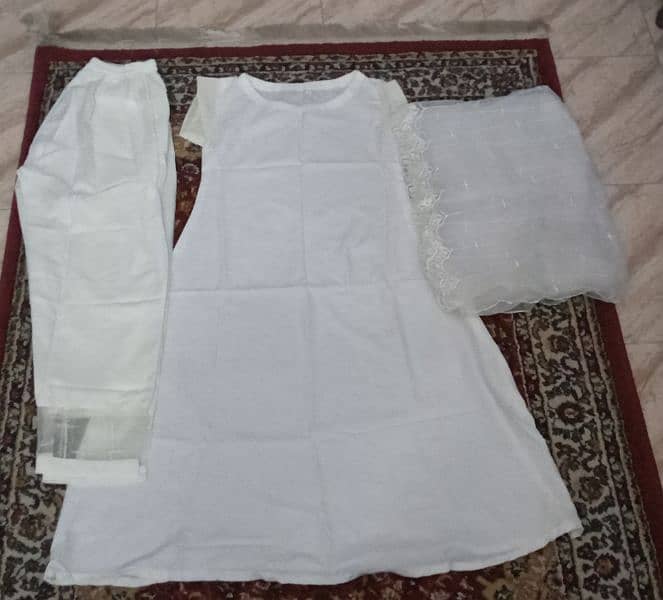 . one time used dress available for sale 2