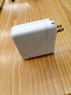 Apple Macbook Pro 96W USB Type C Charger