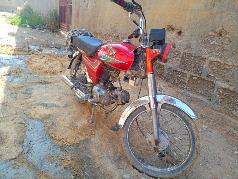 Honda cd70 2013 1