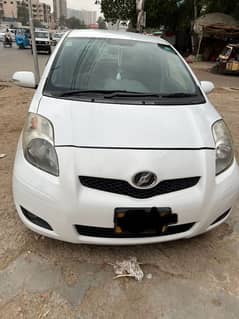 Toyota Vitz 2010