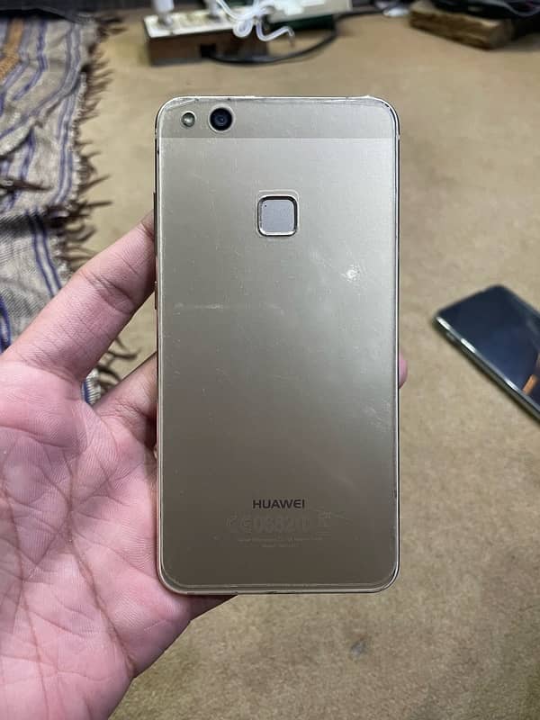 Huawei P10 LITE 1