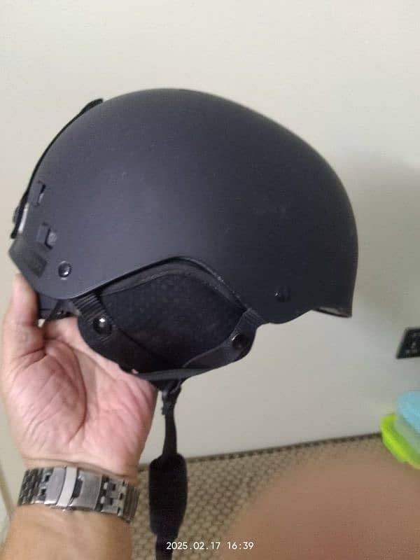 BERN Motorcycle Helmet Size Medium,Imported. 1