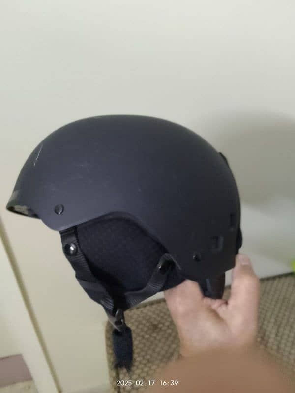 BERN Motorcycle Helmet Size Medium,Imported. 2