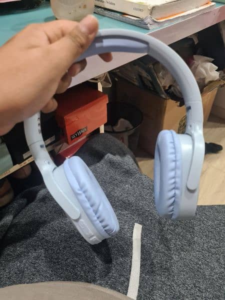 headphones wireless 1