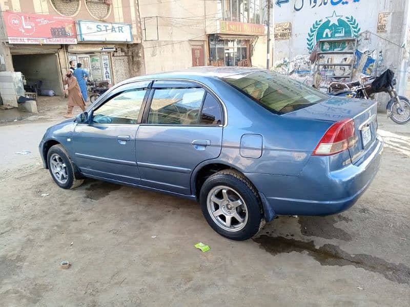 Honda Civic Prosmetic 2004 4