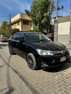 Toyota Corolla Axio 2014