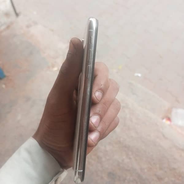 iPhone X non pta panel Aur battery change ha 256 gb ha 3