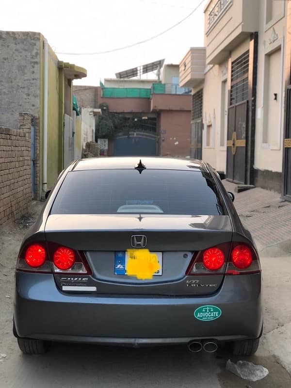 Honda Civic 2009 4