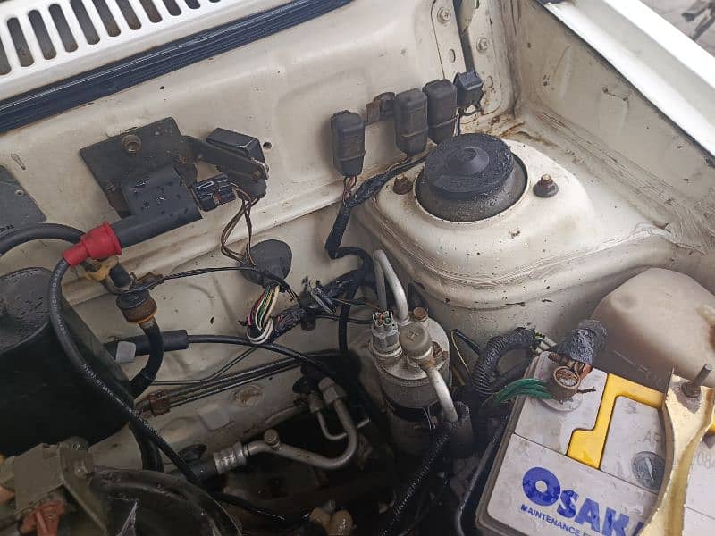 Suzuki Mehran VXR 2013 18