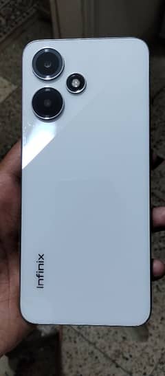 Infinix hot 30 play 8/64 with box