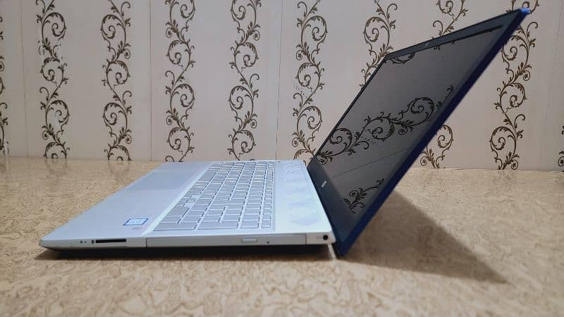 HP Pavilion | Core i5, 8th Gen | Best Performance 1