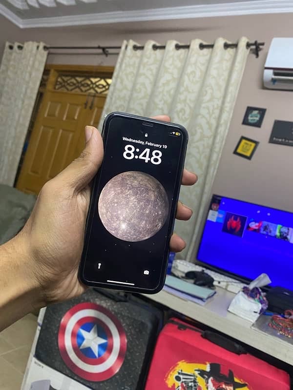 IPHONE 11 7