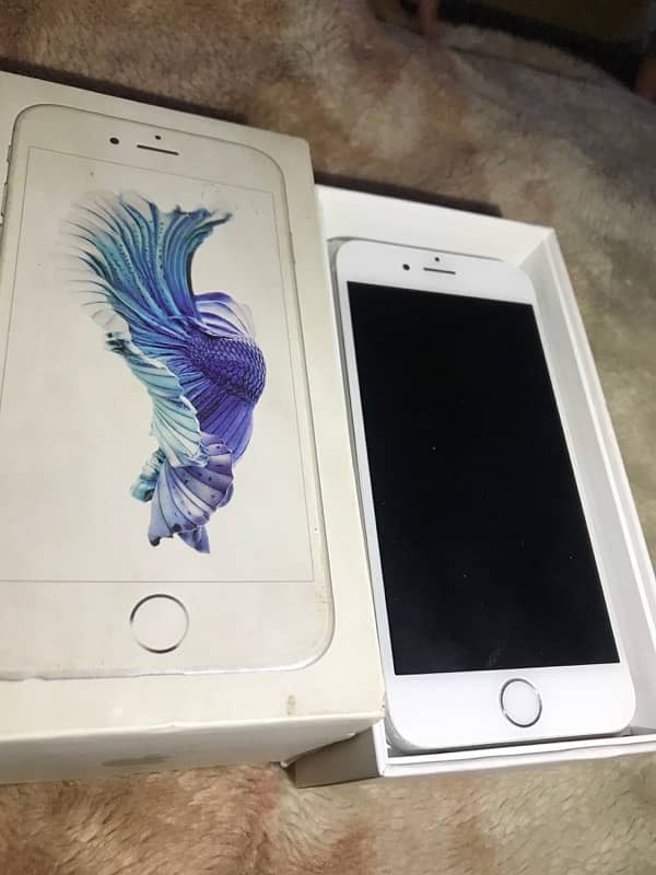 iPhone 6s pta proved with original box and charger 0