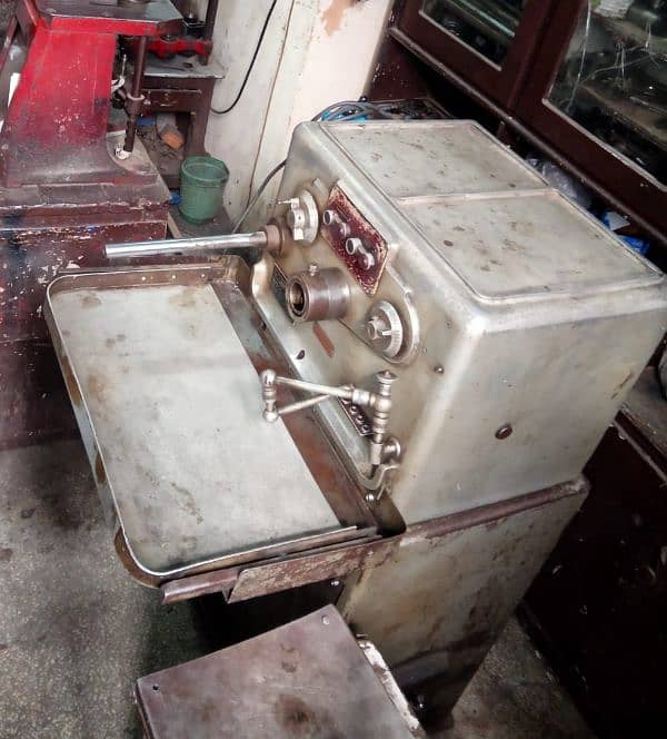 Delapena Honing Machine 2