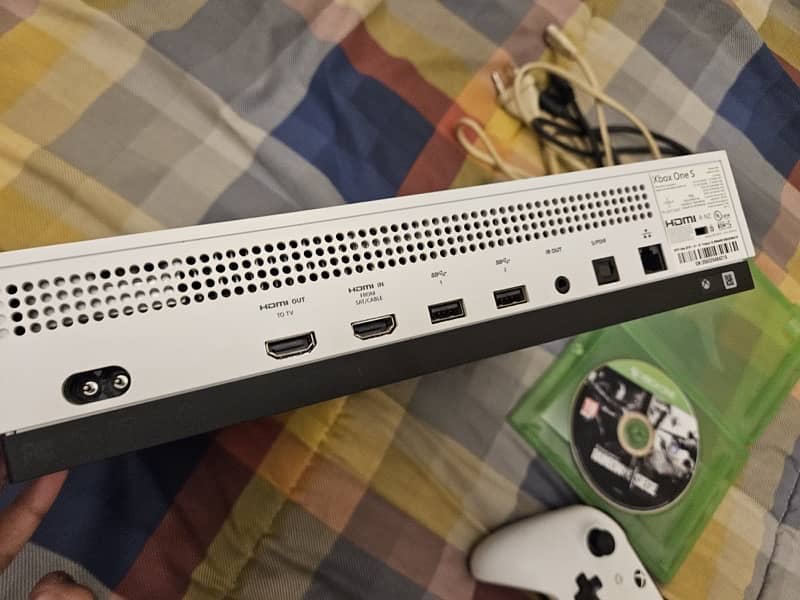 XBOX ONE S 500GB 2