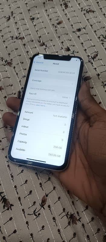 Exchange iPhone X , 256 GB , Fu model , 100 battery health 6