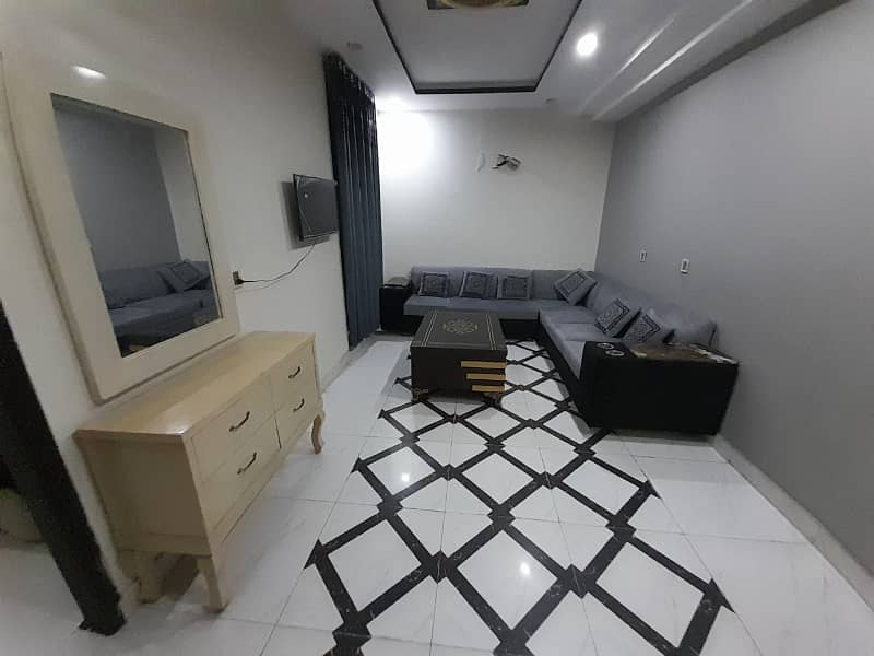 Luxury Furnished Appartments in Baharia Town Lahore Daily Basis For Rent 0321-1046192 4