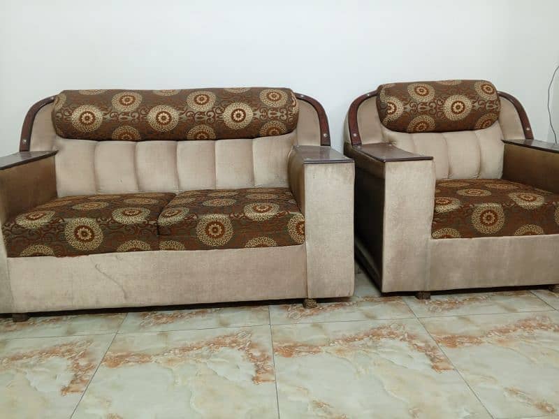 Beautiful design sofa 2